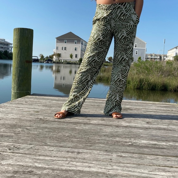 H&M Pants & Jumpsuits Green Leaf Pants Poshmark